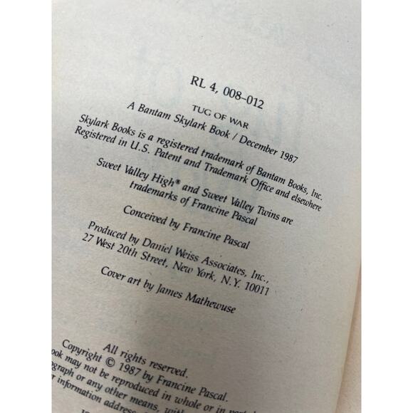 Sweet Valley Twins 1990's Lot of 4 Paper Back Books Francine Pascal Writing - Picture 9 of 9